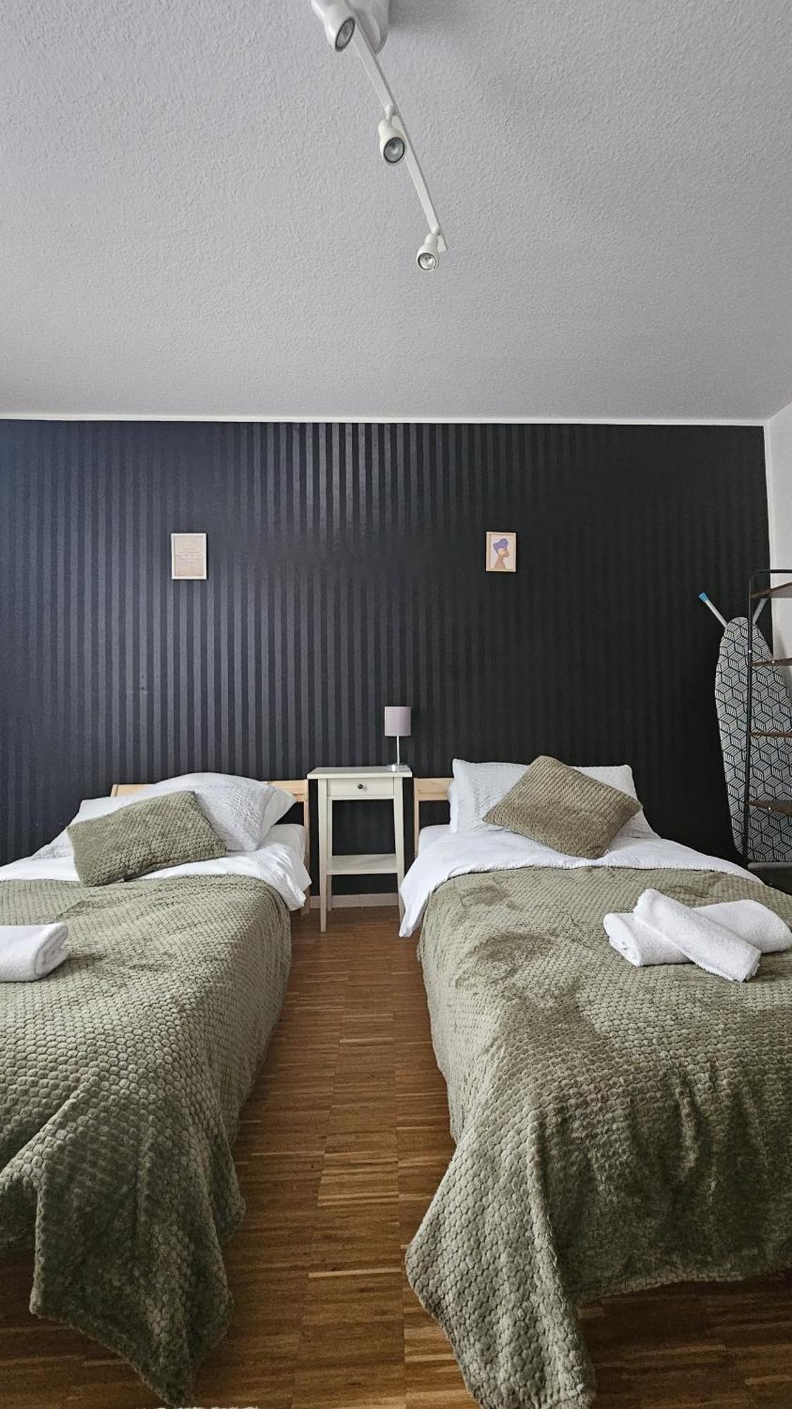 80 M2 Moderne Und Zentrale Wohnung In Hannover Mit Eigenem Parkplatz Hanôver Exterior foto